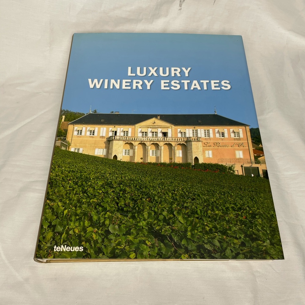 Luxury Winery Estates book